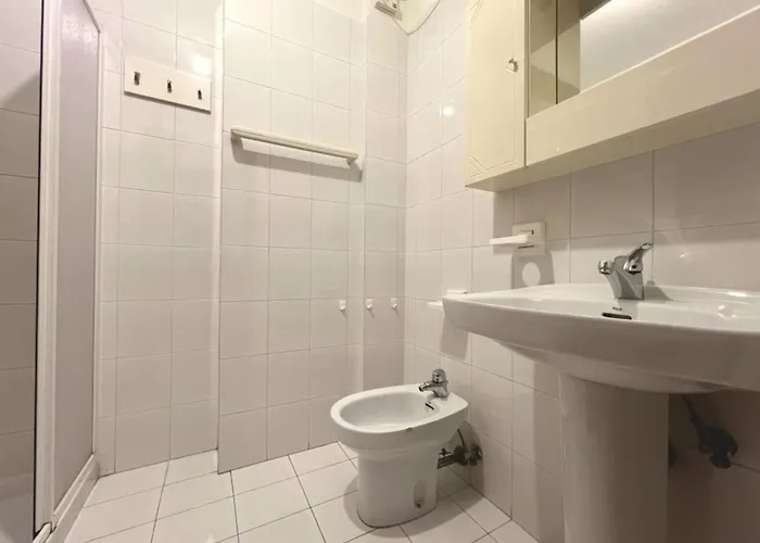 Perfect For Five Guests In